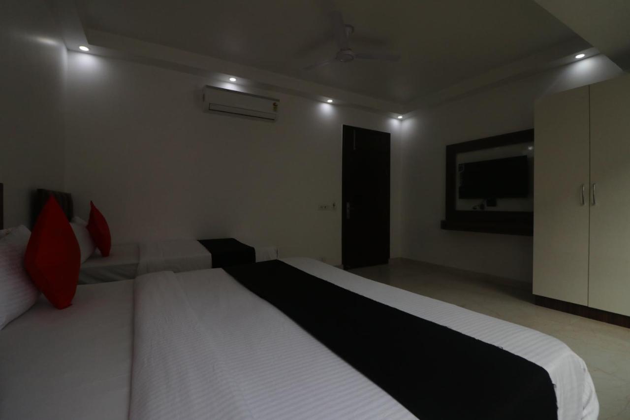 Hotel King Plaza New Delhi Luaran gambar